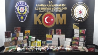 Antalya’da tütün mamulleri ve makaron kaçakçılığı operasyonu