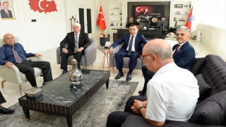 Polis emeklileri, Antalya Emniyet Müdürü Ulucan’ı ziyaret etti