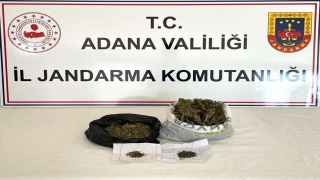 Adana’da evinde 1 kilo 200 gram esrar bulunan kişiye gözaltı