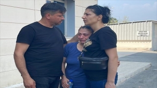 Antalya’da hareket halindeki otomobilden düşen bebek öldü