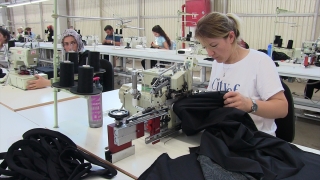 Elbistan’ın ilk tekstil fabrikasında eğitim ve deneme üretimine başlandı