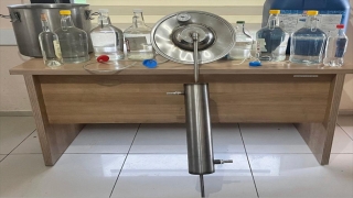 Antalya’da 90 litre sahte alkol ele geçirildi