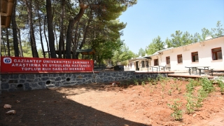 Psikolojik tedavi görenlerin rehabilitasyonuna el sanatıyla katkı sağlıyorlar