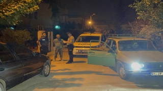 Adana’da hırsızlık zanlıları kovalamaca sonucu yakalandı
