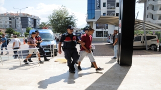 Alanya’da kablo hırsızlığı güvenlik kamerasına yansıdı