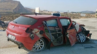 Gaziantep’te iki ayrı trafik kazasında 1 kişi öldü, 2 kişi yaralandı