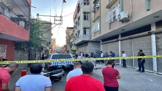 Adana’da polisten kaçarken bir çocuğu rehin alan şüpheli yakalandı