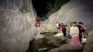 Antalya’da Likya yolunda kaybolan 3 turist kurtarıldı
