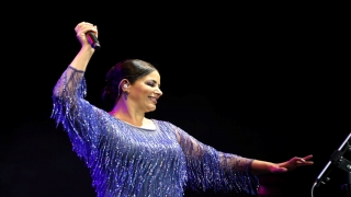 Zara 30 Ağustos Zafer Bayramı’nda Kaş’ta konser verdi