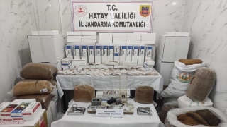 Hatay’da kaçak tütün ve makaron ele geçirildi