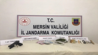 Mersin’de uyuşturucu sattığı iddiasıyla 3 şüpheli yakalandı