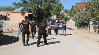 Hatay’da ”narko alan” uygulamasında 8 zanlı yakalandı