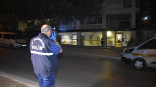 Adana’da arkadaşının iş yerinde silahlı saldırıya uğrayan kişi ağır yaralandı