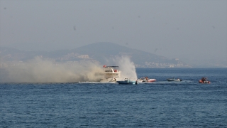 Alanya’da tura çıkan lüks yat yandı