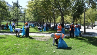 Isparta’da ”Birlikte Temizleyelim” etkinliği