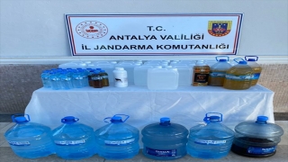 Antalya’da sahte içki operasyonunda 2 şüpheli yakalandı