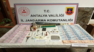 Antalya’da uyuşturucu operasyonunda 2 şüpheli yakalandı
