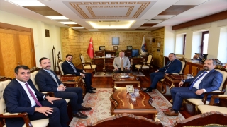Kahramanmaraş’ta kurum müdürlerinden KSÜ Rektörü Prof. Dr. Yasım’a hayırlı olsun ziyareti