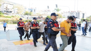 Antalya’daki uyuşturucu operasyonunda 6 zanlı tutuklandı