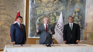 Gaziantep’te öğretmenlerin yaptıracağı ortaokul için protokol imzalandı