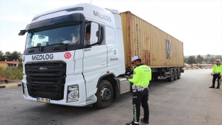 Gaziantep’te yük taşıyan araçlar denetlendi