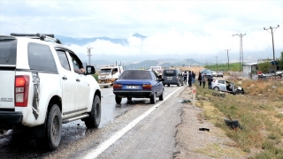 Mersin’de zincirleme trafik kazasında 6 kişi yaralandı