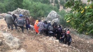 Mersin’de kayalık alanda bir kişi ölü bulundu