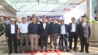 Mersin Büyükşehir Belediye Başkanı Seçer, 7 ilçenin muhtarlarıyla buluştu