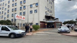 Kahramanmaraş’ta gasp ihbarıyla gittikleri evde silahlı saldırıya uğrayan 3 polis yaralandı