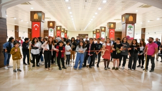 Gaziantep’te ”Tek Kadrajda Buluşan Çocuklar” sergisi açıldı