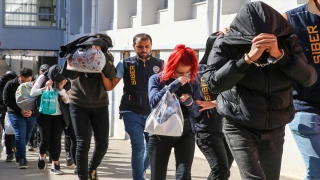 Adana merkezli dolandırıcılık operasyonunda 17 zanlı tutuklandı