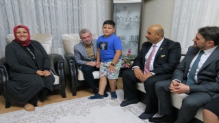 Kahramanmaraş’ta şehit polisin oğluna sürpriz doğum günü kutlaması