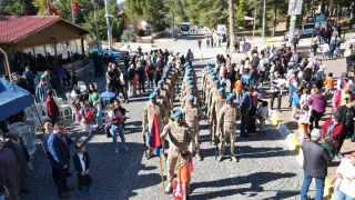 Antalya’nın ilçelerinde 29 Ekim Cumhuriyet Bayramı kutlandı