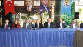 Hatay’da AK Parti ve CHP il başkanlıkları, hastane projesi için toplantı yaptı