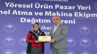 Tarım ve Orman Bakanı Kirişci, Adana’da temel atma ve ekipman dağıtım töreninde konuştu: