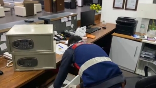 Antalya’da bir oteli sahte belgelerle almaya çalıştıkları iddiasıyla 6 şüpheli yakalandı