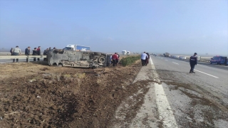Gaziantep’te devrilen minibüsteki 1 kişi öldü, 10 kişi yaralandı