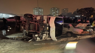 Gaziantep’te devrilen polis midibüsündeki 5 memur yaralandı