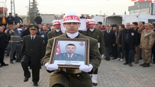 Şehit Piyade Teğmen Duabey Onur Öztürkmen Gaziantep’te son yolculuğuna uğurlandı