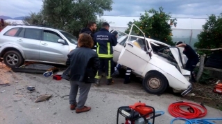 Antalya’daki trafik kazasında 2 kişi öldü, 3 kişi yaralandı