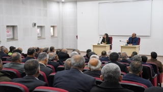 Araban Kaymakamı Kızılkaya, muhtarlarla buluştu