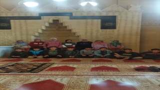 Aladağ’da öğrenciler camiyi ziyaret etti