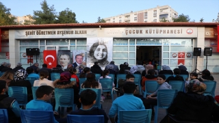 YPG/PKK’lı teröristlerin hayattan kopardığı öğretmenin ismi kütüphanede yaşatılacak