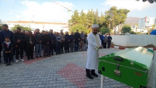 Gaziantep’teki kazada hayatını kaybedenlerin cenazeleri Osmaniye’de defnedildi