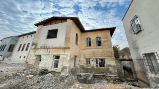 Nizip’te tarihi yapılar restore ediliyor