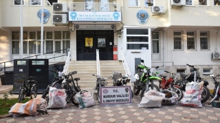 Burdur’da motosiklet ve bisiklet hırsızlığı zanlısı 4 kişi tutuklandı
