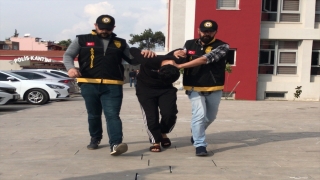 Adana’da kavga ettiği iş yeri sahibini bıçaklayarak öldüren zanlı tutuklandı
