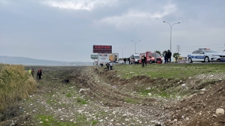 Kahramanmaraş’ta tarlaya devrilen hafif ticari aracın sürücüsü öldü