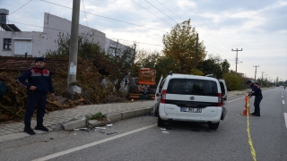 Antalya’da iki aracın çarpışması sonucu bir kişi yaralandı