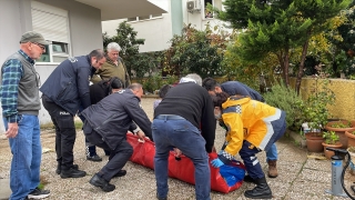 Antalya’da 3’üncü katın balkonundan düşen kadın yaralandı